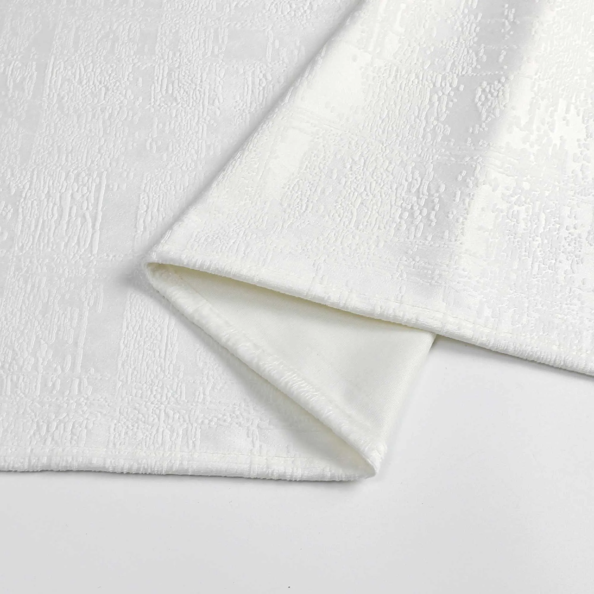 Velvet Embossed White Tablecloth 1412 - Image 3